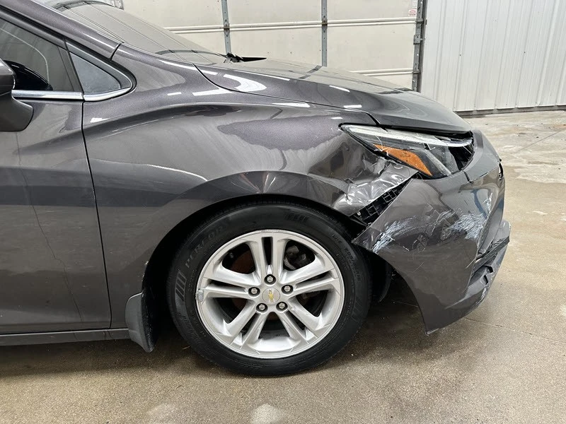 2017 Chevrolet Cruze - Image 17 of 20