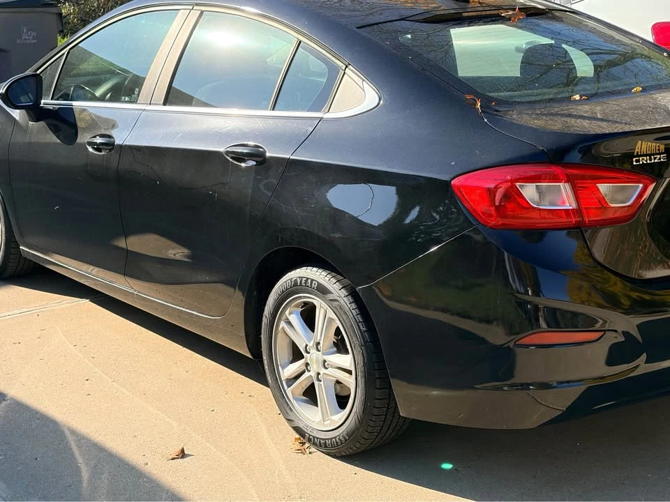 2017 Chevrolet Cruze - Image 3 of 18