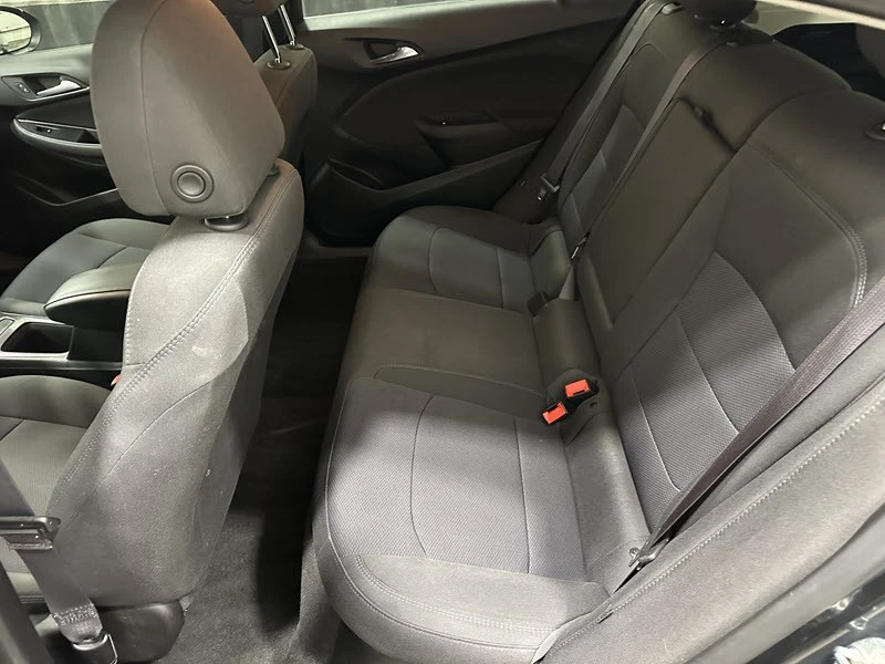 2017 Chevrolet Cruze - Image 11 of 20