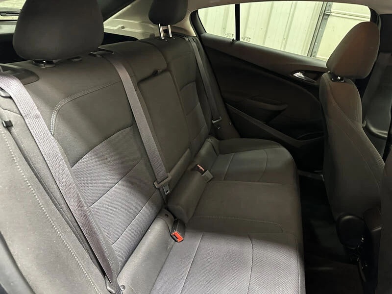 2017 Chevrolet Cruze - Image 15 of 21