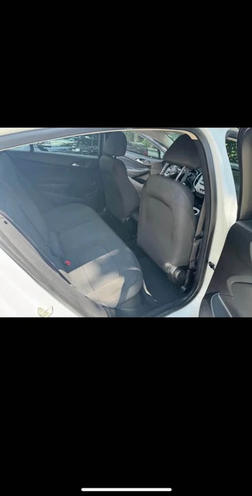 2017 Chevrolet Cruze - Image 7 of 9