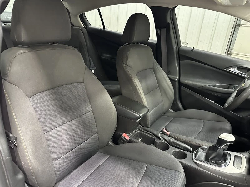 2017 Chevrolet Cruze - Image 20 of 21