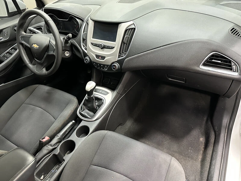 2017 Chevrolet Cruze - Image 21 of 21