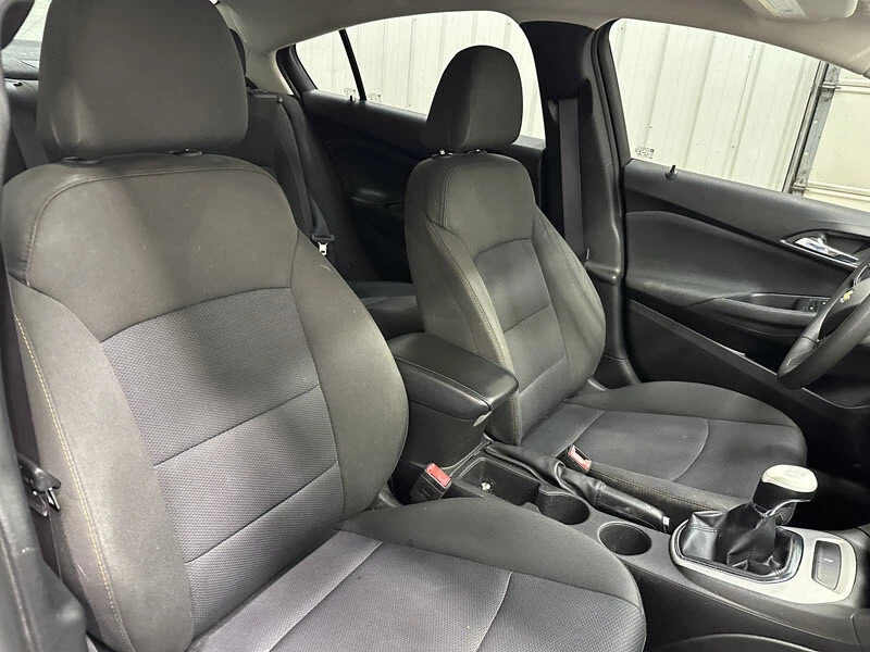 2017 Chevrolet Cruze - Image 20 of 21
