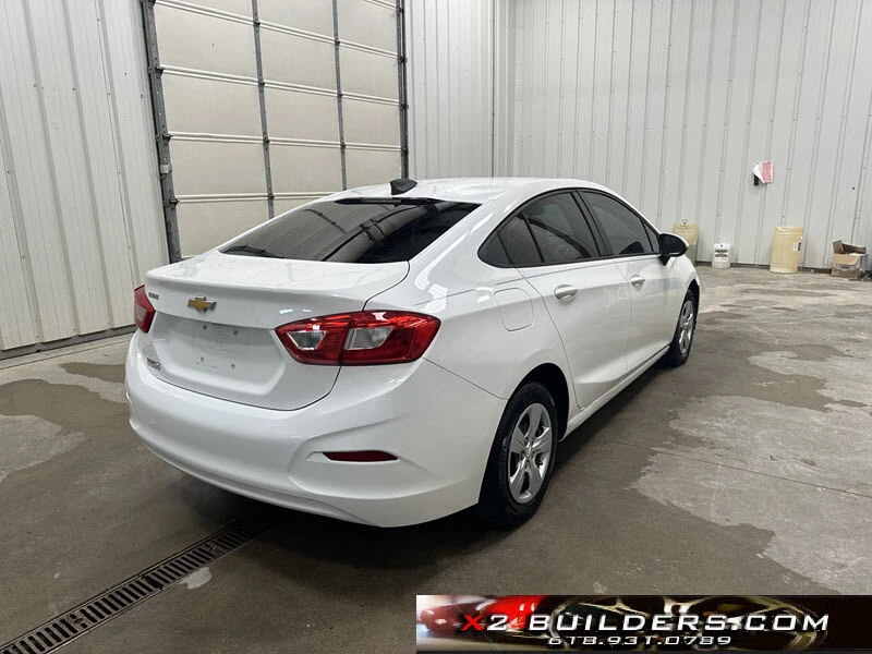2017 Chevrolet Cruze - Image 4 of 21