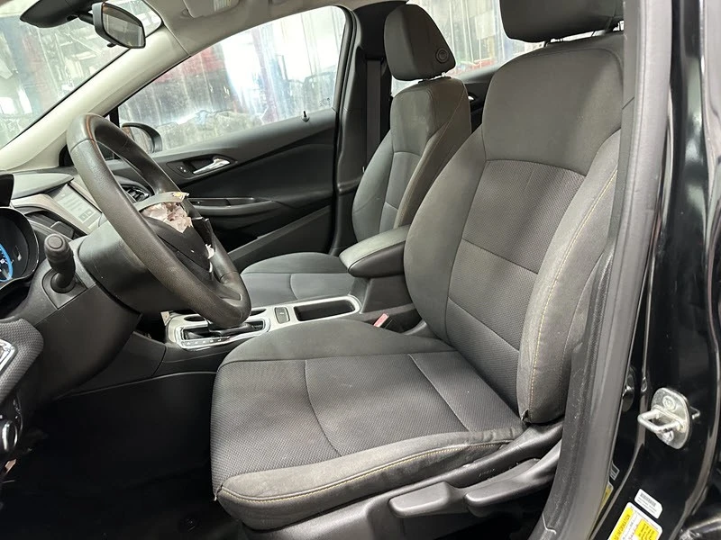 2017 Chevrolet Cruze - Image 10 of 21