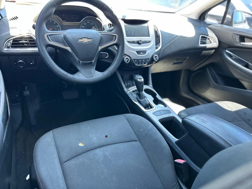 2017 Chevrolet Cruze - Image 10 of 10