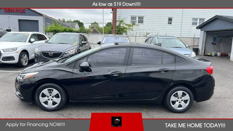 2017 Chevrolet Cruze - Image 2 of 12