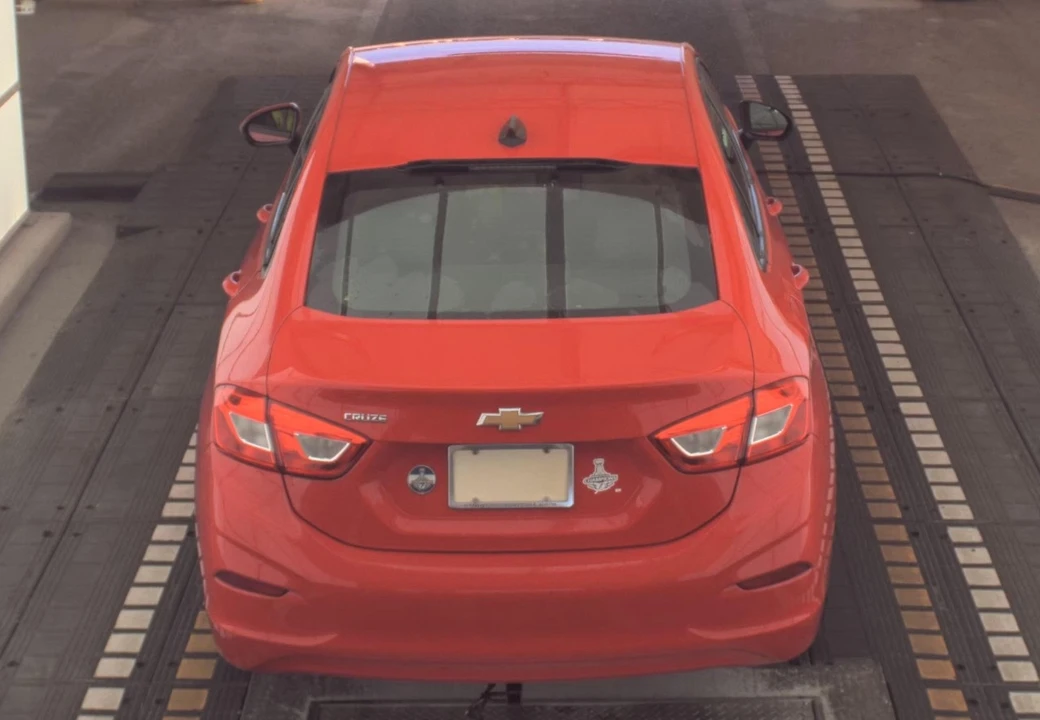 2017 Chevrolet Cruze - Image 3 of 12