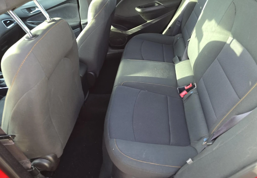 2017 Chevrolet Cruze - Image 13 of 17
