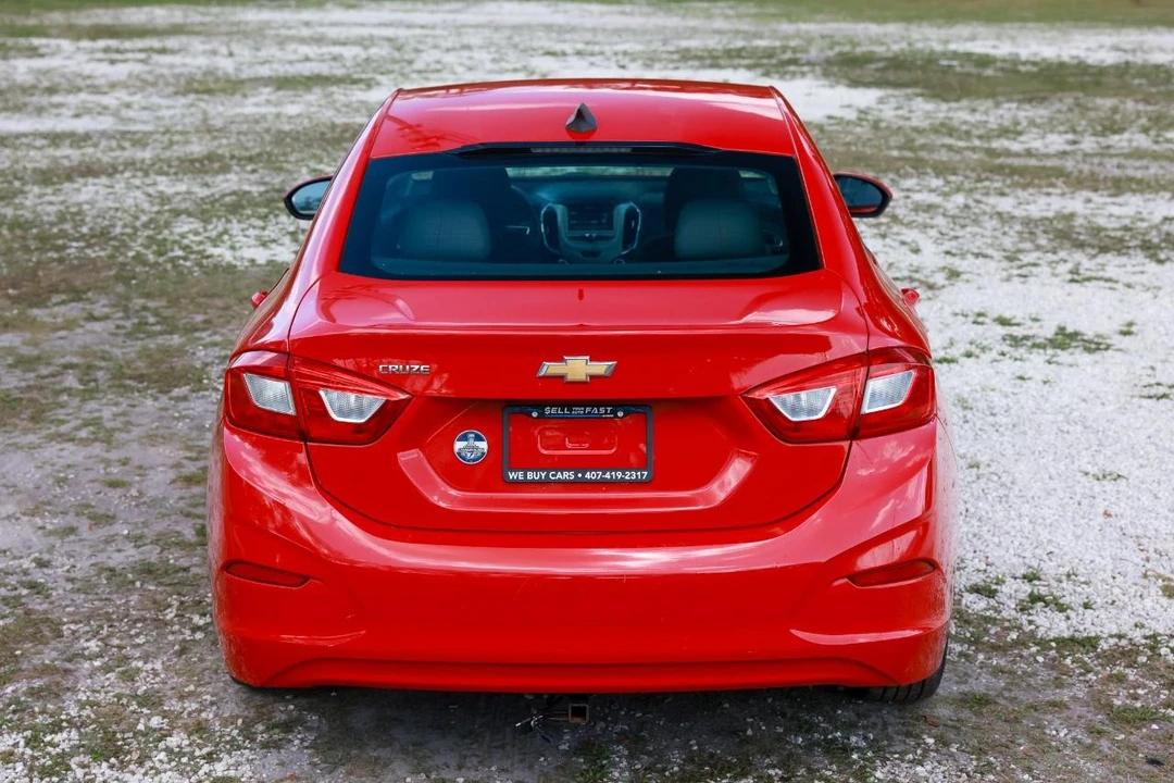 2017 Chevrolet Cruze - Image 9 of 21
