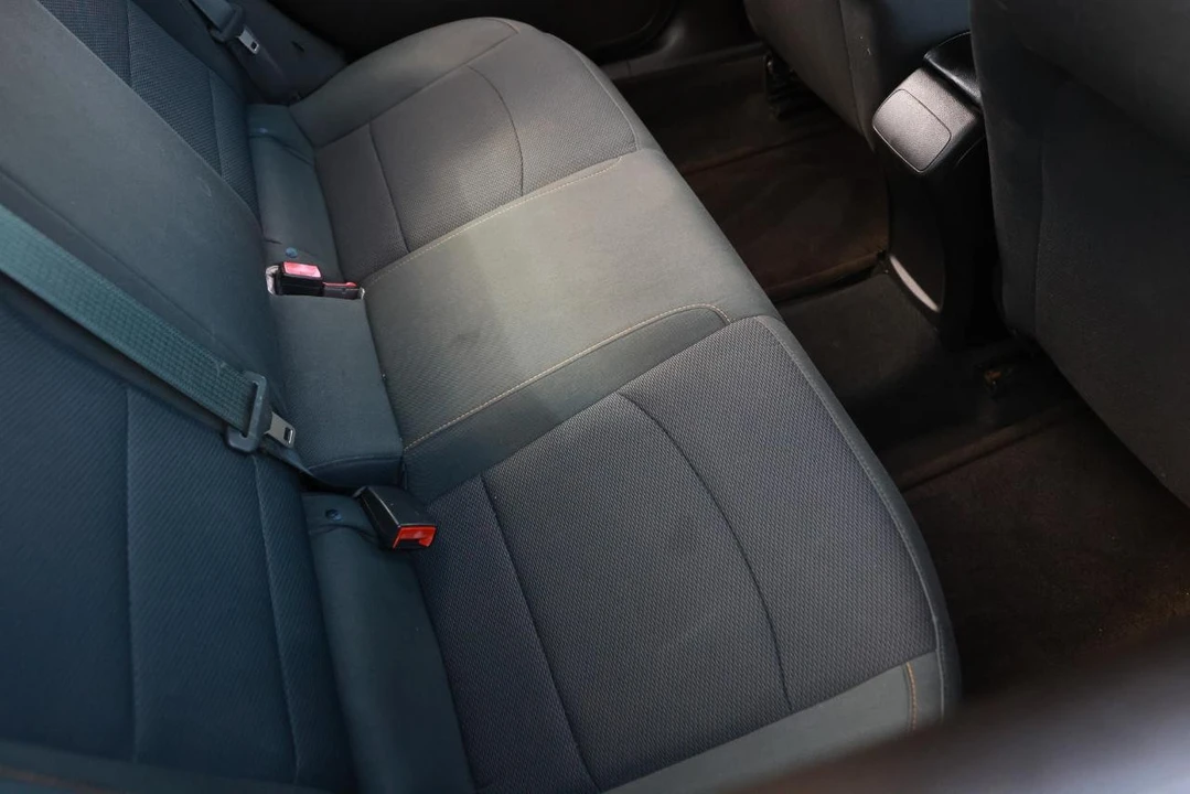 2017 Chevrolet Cruze - Image 12 of 21