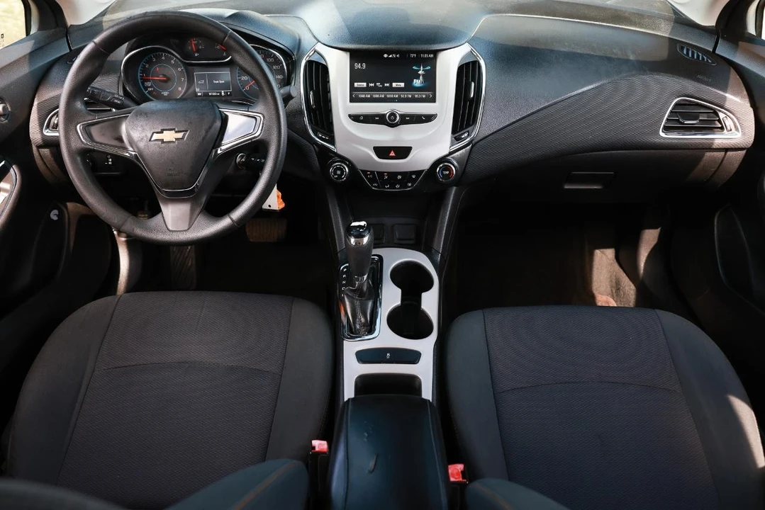 2017 Chevrolet Cruze - Image 21 of 21