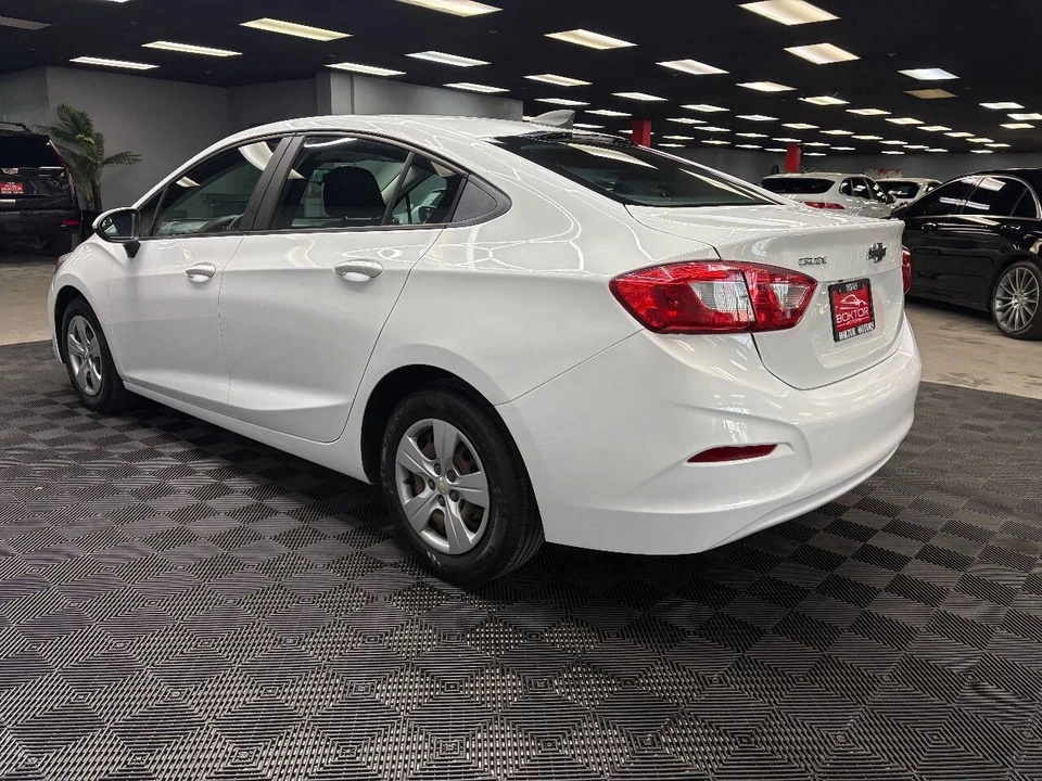 2017 Chevrolet Cruze - Image 7 of 12