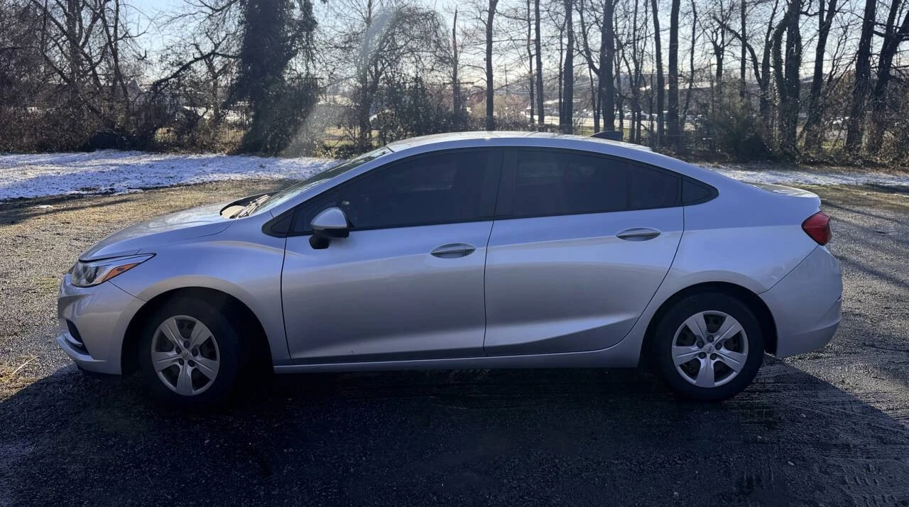 2017 Chevrolet Cruze - Image 6 of 21
