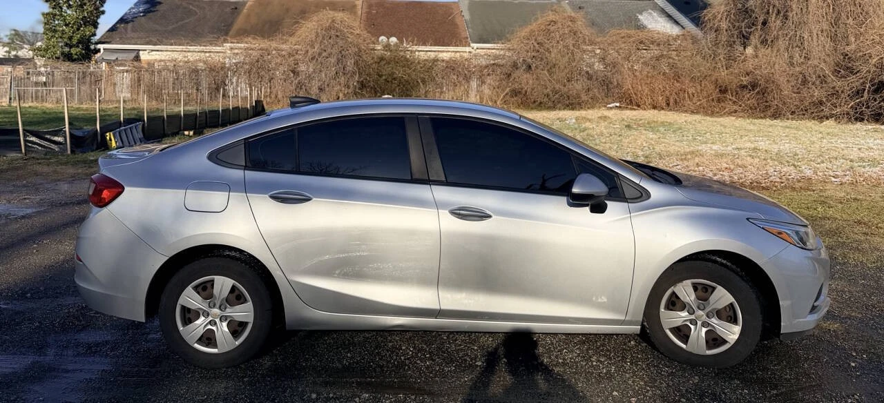 2017 Chevrolet Cruze - Image 7 of 21