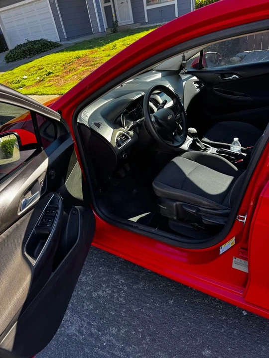 2017 Chevrolet Cruze - Image 3 of 5