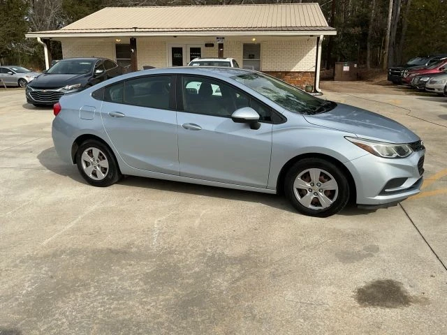 2017 Chevrolet Cruze - Image 17 of 21