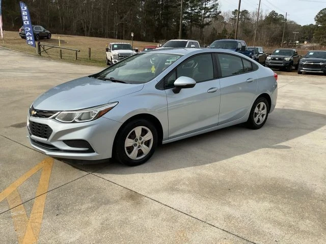 2017 Chevrolet Cruze - Image 2 of 21
