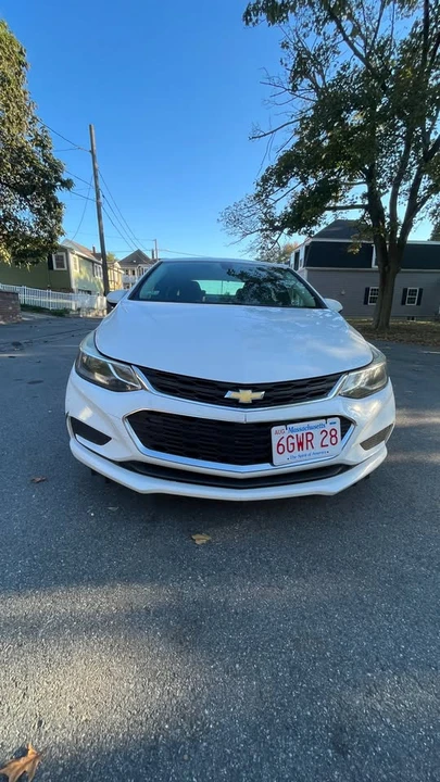2017 Chevrolet Cruze - Image 4 of 15
