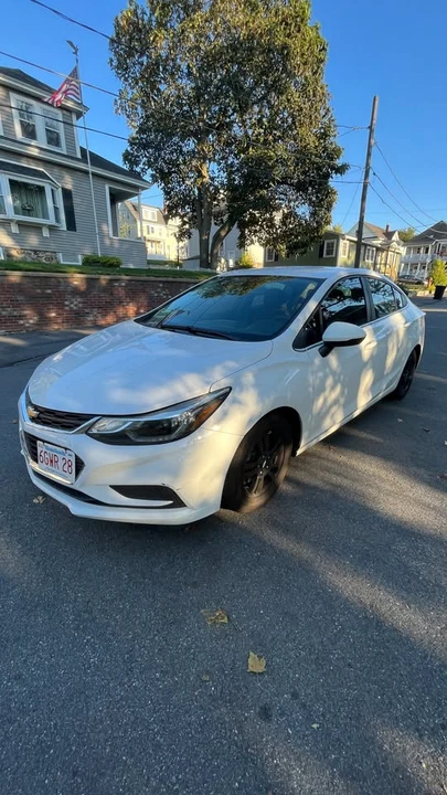 2017 Chevrolet Cruze - Image 5 of 15