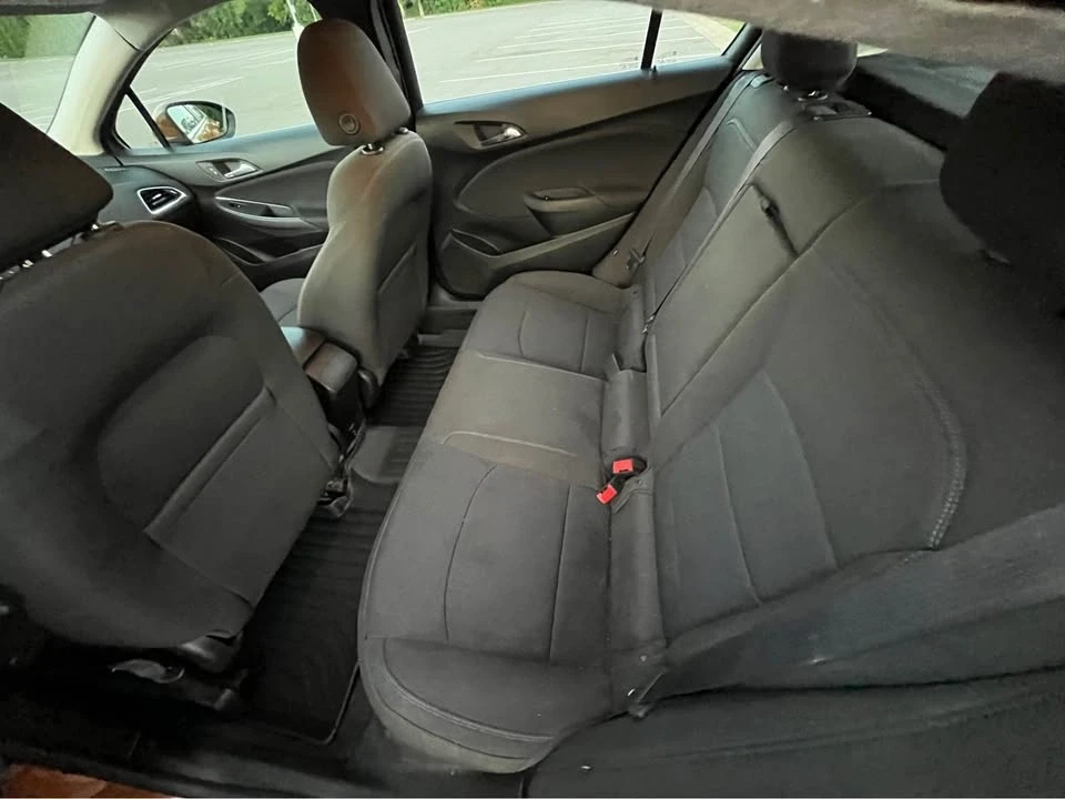 2017 Chevrolet Cruze - Image 9 of 13