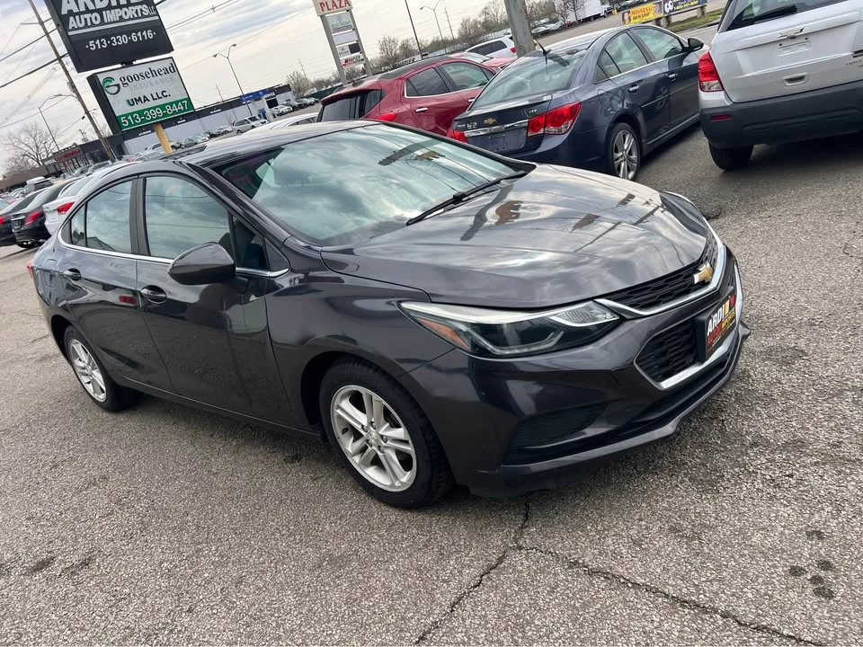 2017 Chevrolet Cruze - Image 4 of 12