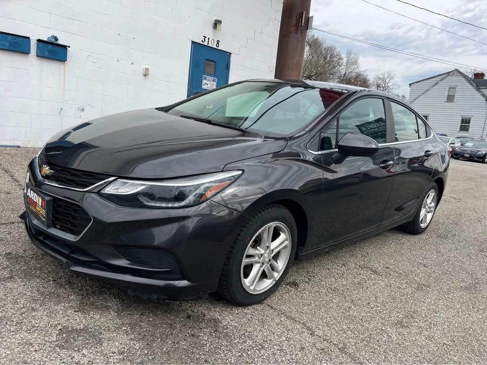 2017 Chevrolet Cruze - Image 3 of 12
