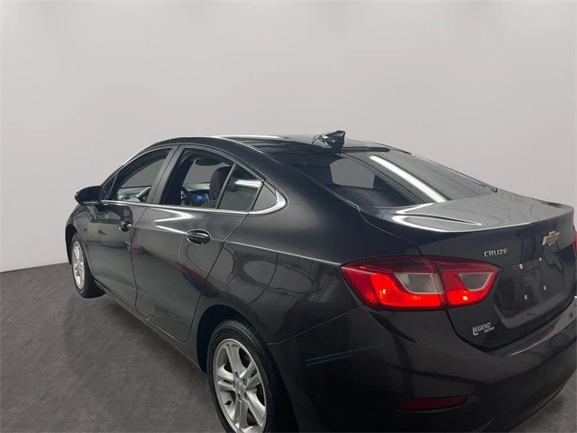 2017 Chevrolet Cruze - Image 6 of 12