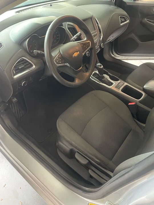 2017 Chevrolet Cruze - Image 6 of 19