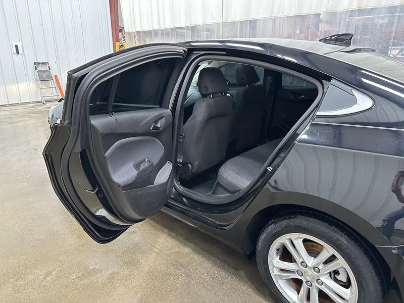 2017 Chevrolet Cruze - Image 12 of 21