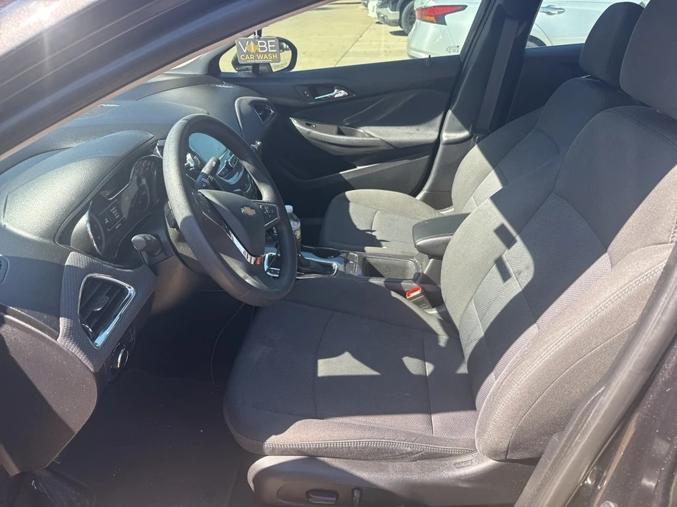 2017 Chevrolet Cruze - Image 5 of 5
