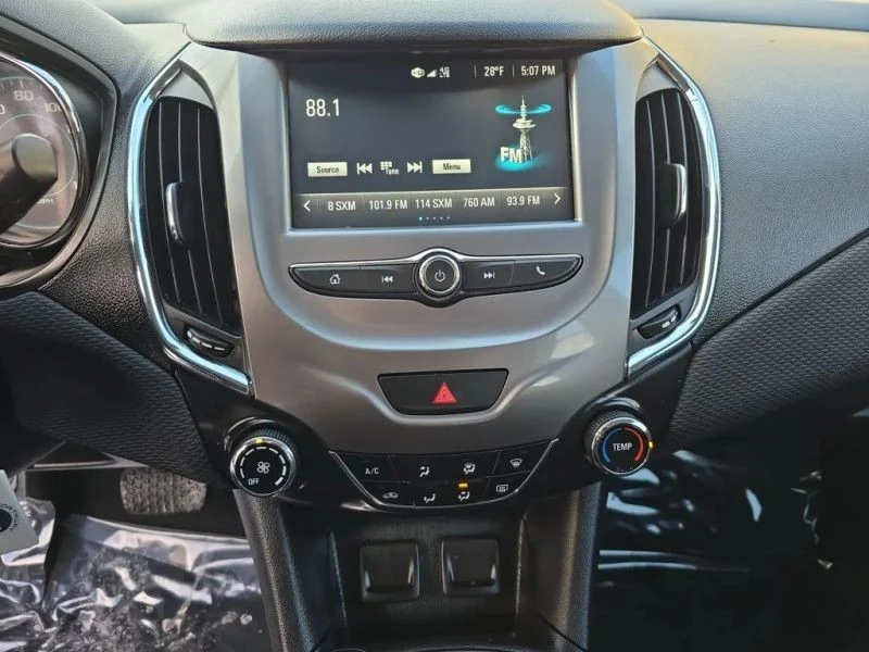 2017 Chevrolet Cruze - Image 11 of 12