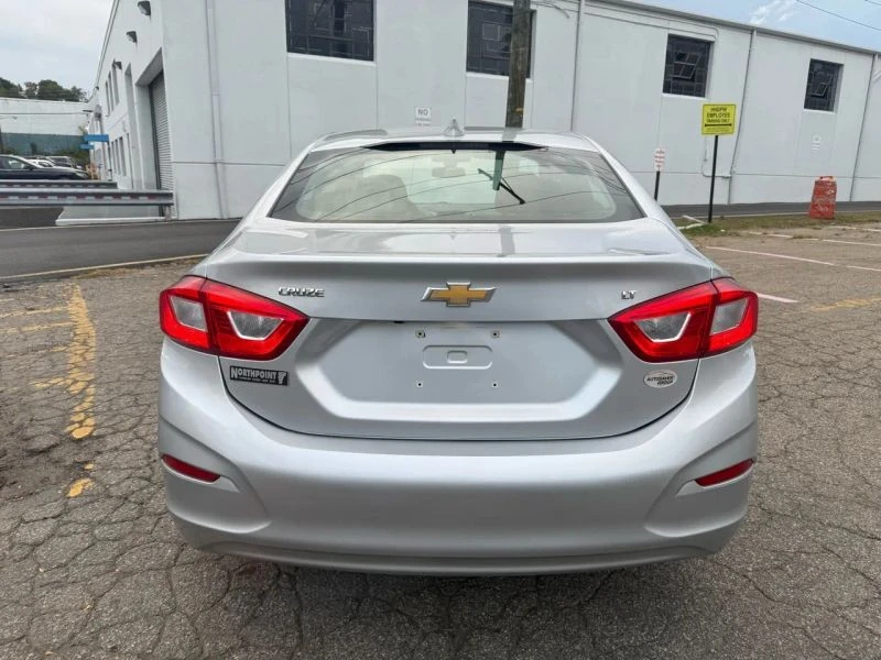2017 Chevrolet Cruze - Image 4 of 12