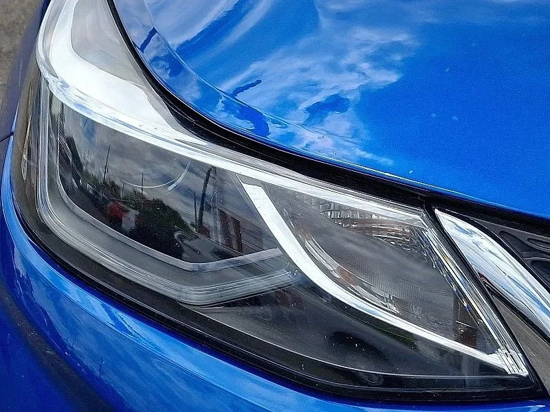 2017 Chevrolet Cruze - Image 10 of 12