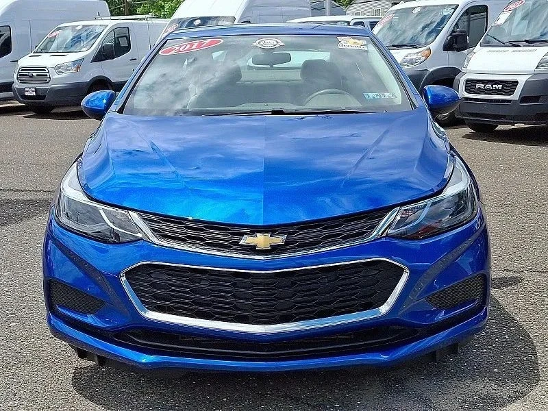 2017 Chevrolet Cruze - Image 3 of 12