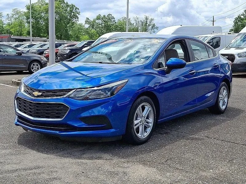 2017 Chevrolet Cruze - Image 4 of 12