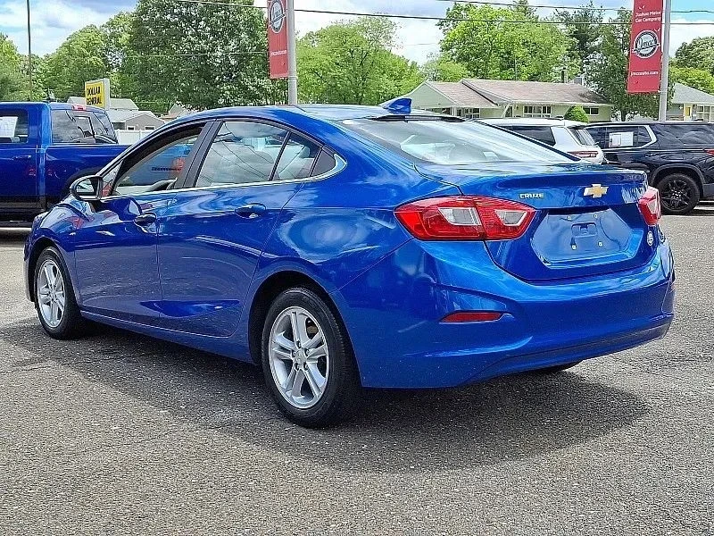 2017 Chevrolet Cruze - Image 5 of 12