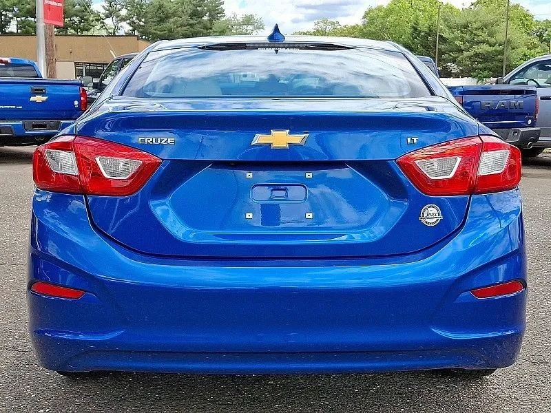 2017 Chevrolet Cruze - Image 6 of 12