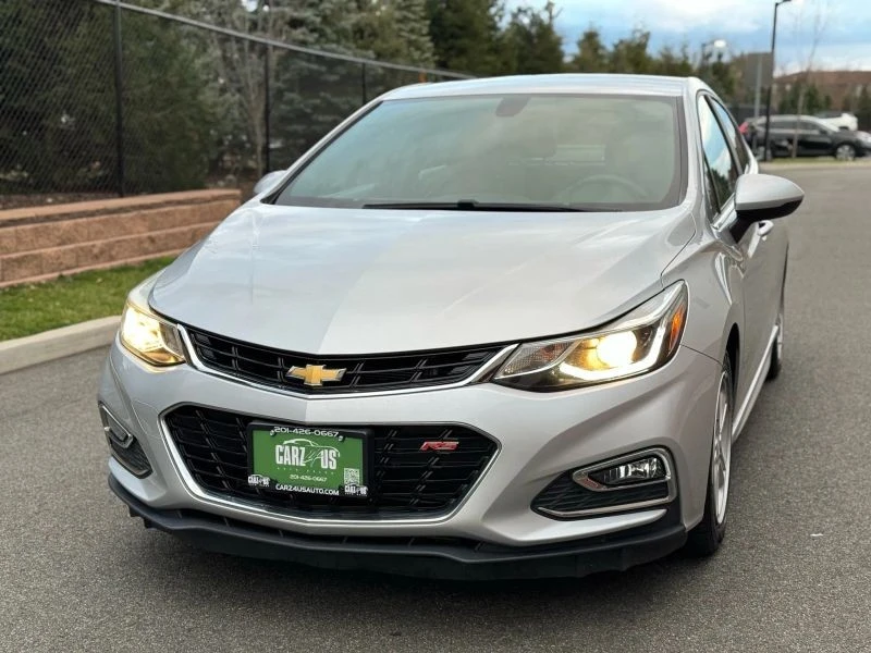 2017 Chevrolet Cruze - Image 2 of 12