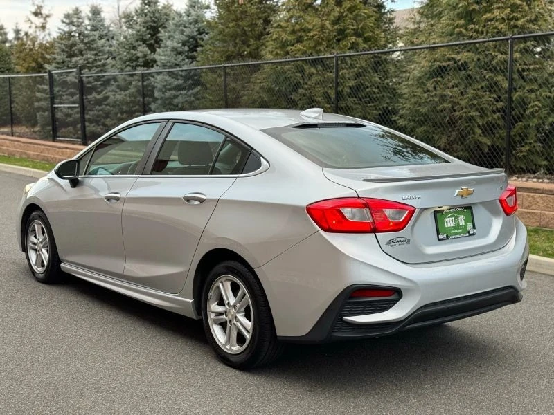 2017 Chevrolet Cruze - Image 11 of 12
