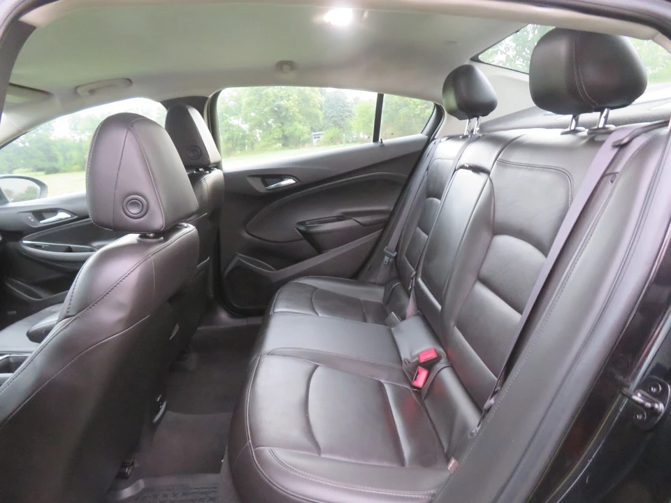2017 Chevrolet Cruze - Image 19 of 21