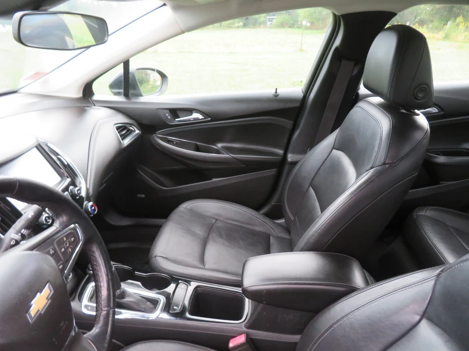 2017 Chevrolet Cruze - Image 17 of 21