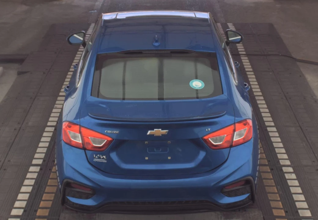 2017 Chevrolet Cruze - Image 6 of 12