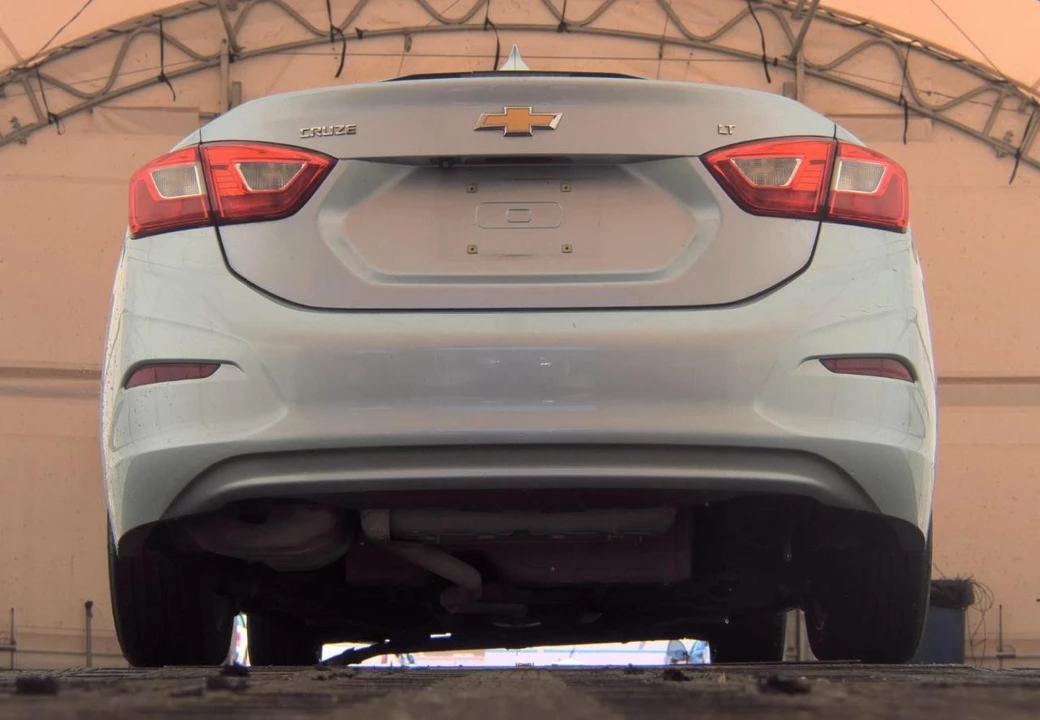 2017 Chevrolet Cruze - Image 4 of 13