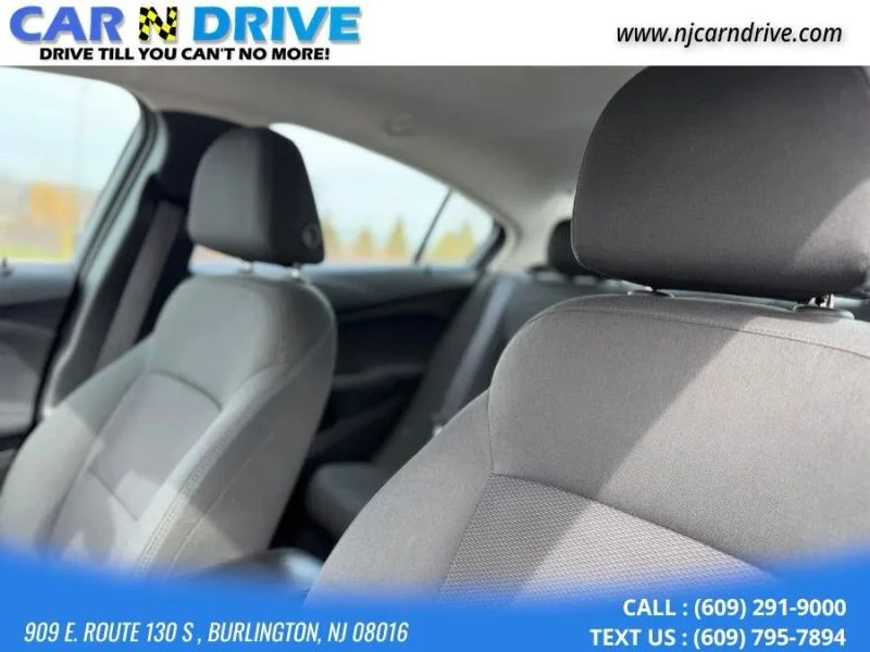 2017 Chevrolet Cruze - Image 10 of 12