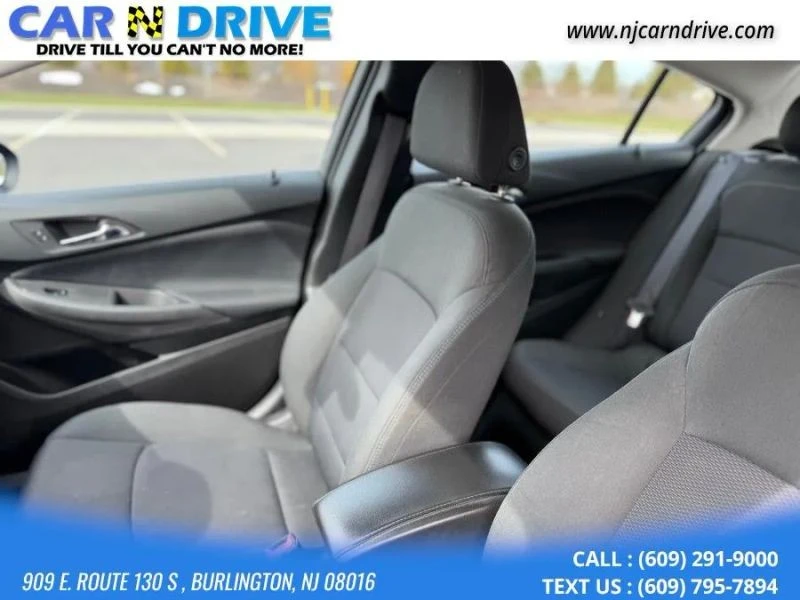 2017 Chevrolet Cruze - Image 11 of 12