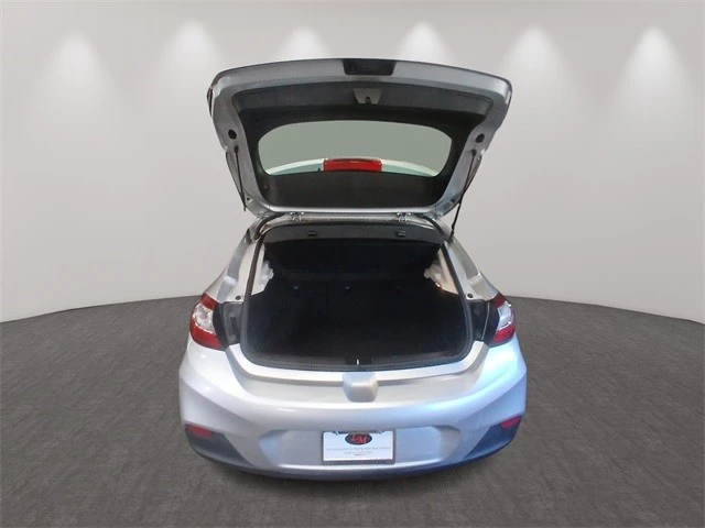 2017 Chevrolet Cruze - Image 15 of 21