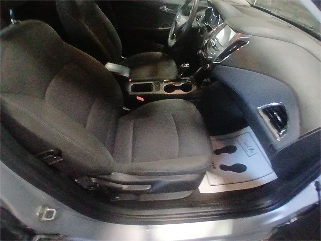 2017 Chevrolet Cruze - Image 17 of 21