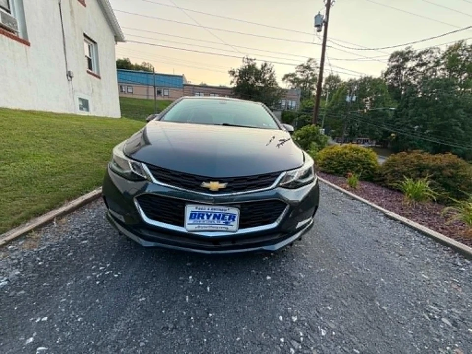 2017 Chevrolet Cruze - Image 2 of 21